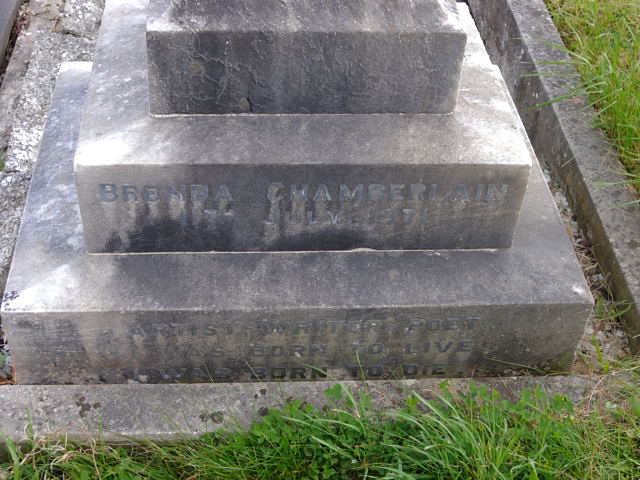 Brenda Chamberlain grave